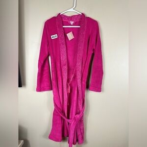 Ultra beauty s/m new with tag robe 20 p2p40” length  plush pink